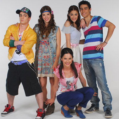 violetta-cast-violetta-disney-channel-30849420-400-400